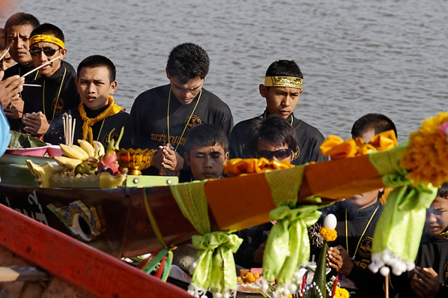 Phimai boat races-051